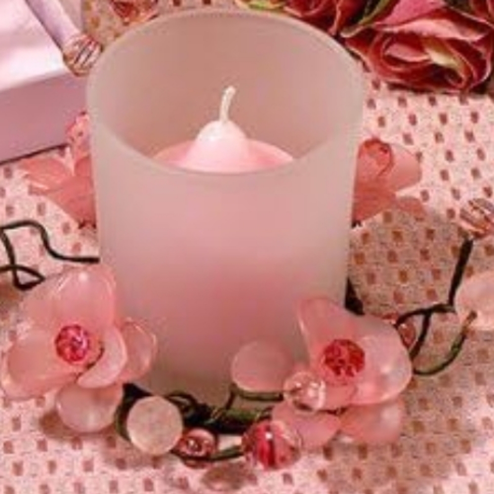 Cassian Collection Elegant Frosted Pink Flower Wrapped Candle Holder Gift Set